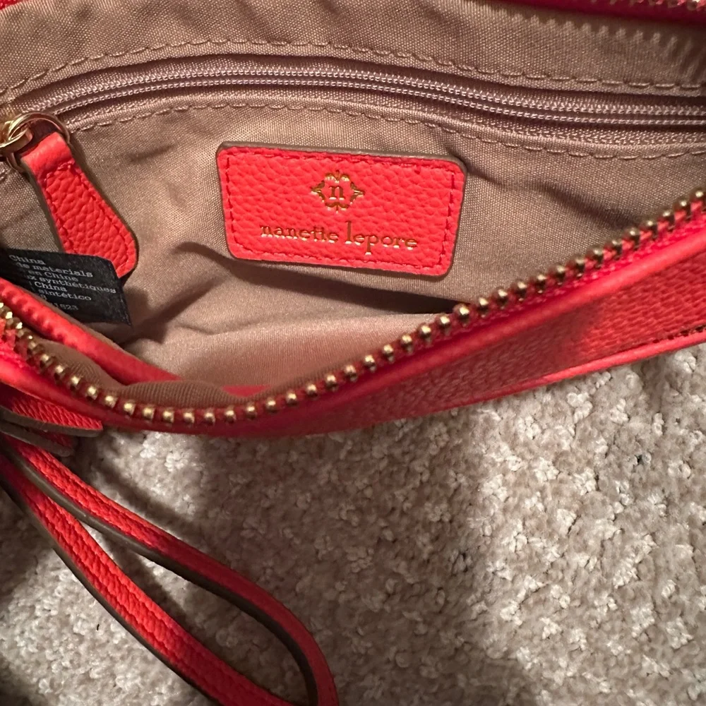 🦋 Nanette Lepore NWT women’s wristlet wallet color: Flame 🦋